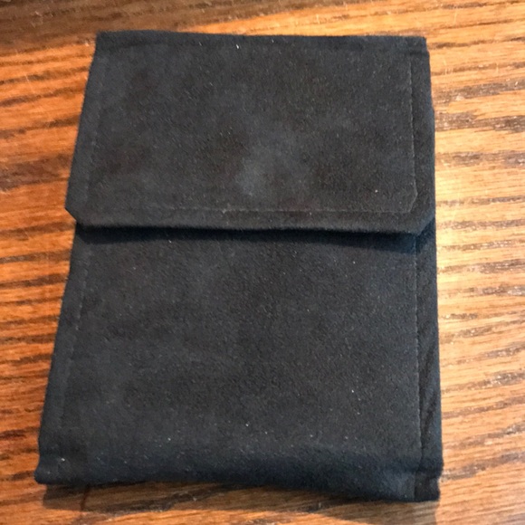 Tiffany & Co Signature Pearls - Picture 4 of 4